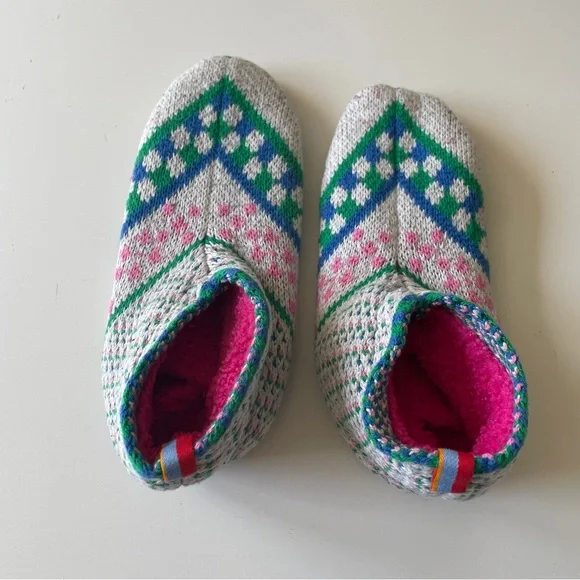 Bombas Women's Gripper Grey Bright Pink Knit Slippers Small Cozy Fair Isle Warm - Picture 2 of 3